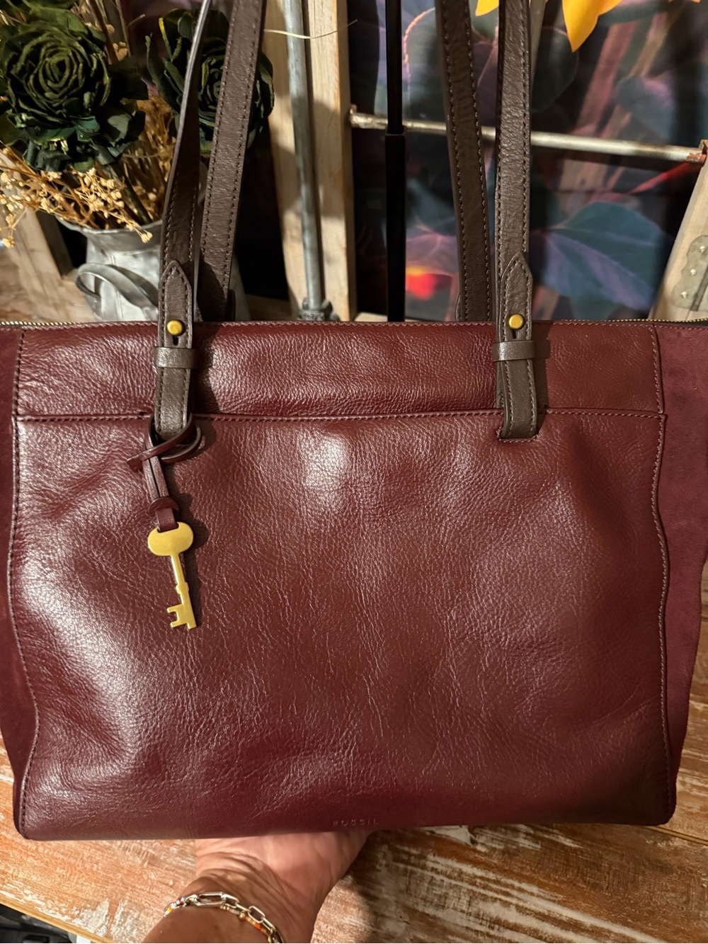Fossil Rachel Tote - Picture 2 of 10